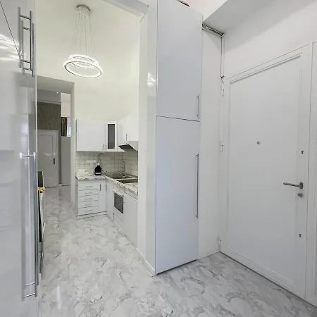 Apartment In Centre Of *